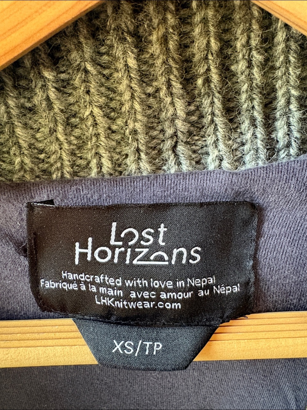 Lost Horizons Women’s Wool Embroidered Full-zip Lined Sweater/Jacket-XS - Picture 3 of 5